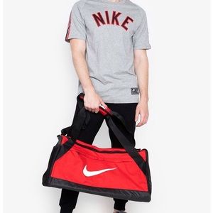 Nike Brasilia Duffel Medium Red